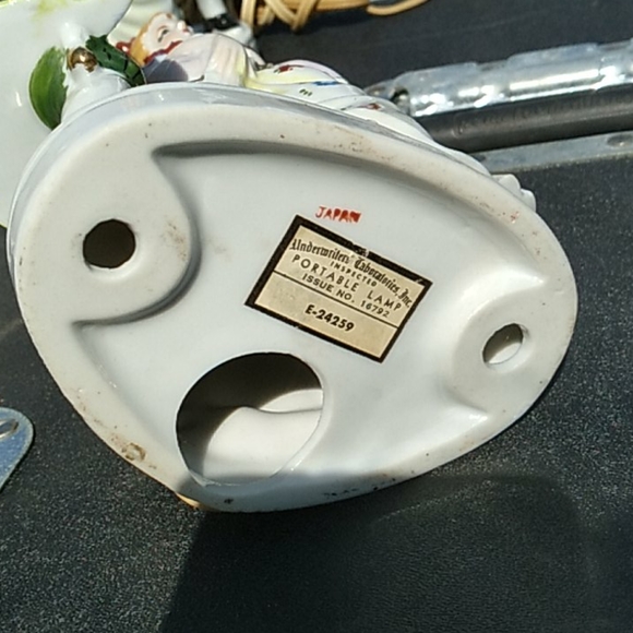 ⚜️  Victorian Couple Figural Lamps - Picture 10 of 16